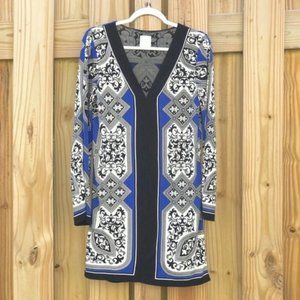 NWOT Nicole Miller Studio v-neck shift dress